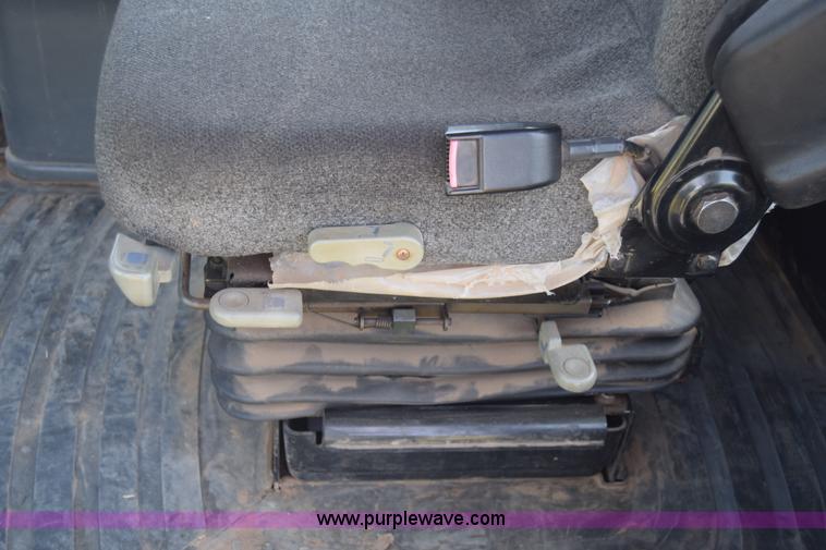 image for item K7323 1997 New Holland 9482 Versatile 4WD tractor