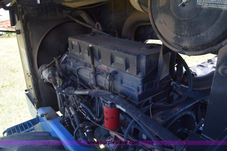 image for item K7323 1997 New Holland 9482 Versatile 4WD tractor