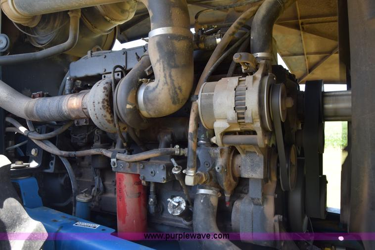 image for item K7323 1997 New Holland 9482 Versatile 4WD tractor