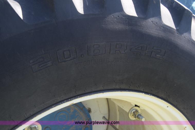 image for item K7323 1997 New Holland 9482 Versatile 4WD tractor