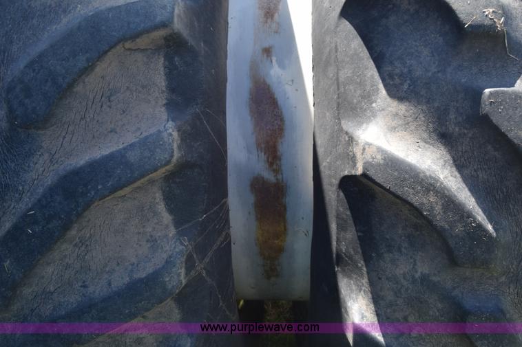 image for item K7323 1997 New Holland 9482 Versatile 4WD tractor