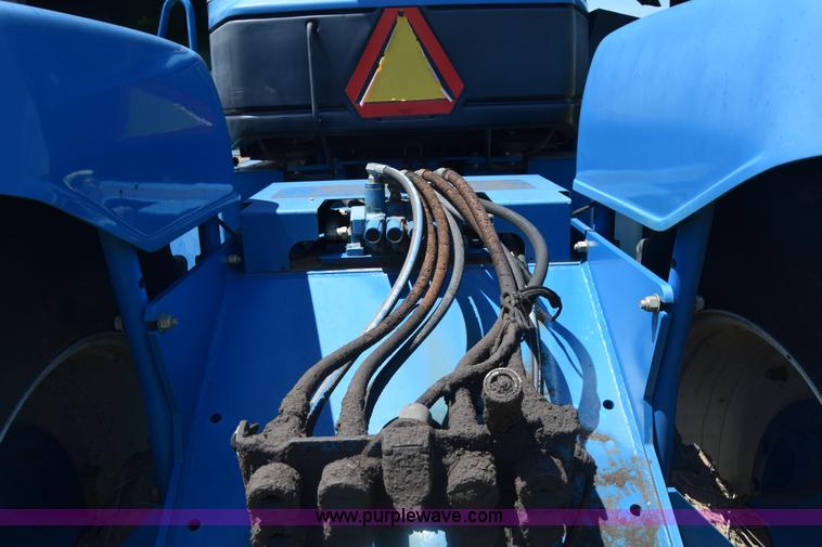 image for item K7323 1997 New Holland 9482 Versatile 4WD tractor