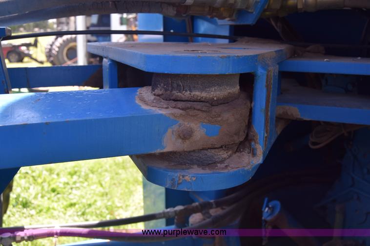 image for item K7323 1997 New Holland 9482 Versatile 4WD tractor