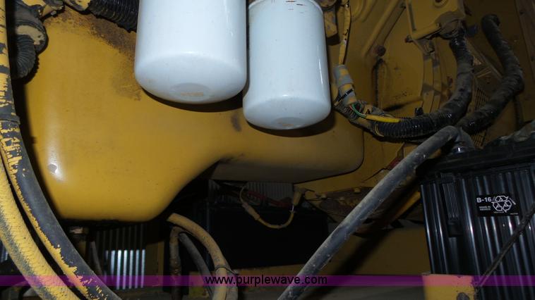 image for item K8301 Caterpillar SR4 generator