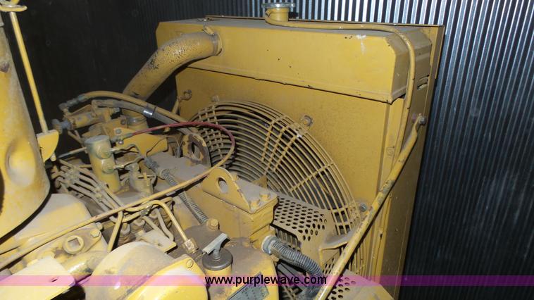 image for item K8301 Caterpillar SR4 generator