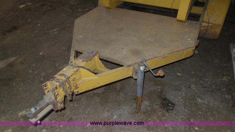 image for item K8301 Caterpillar SR4 generator