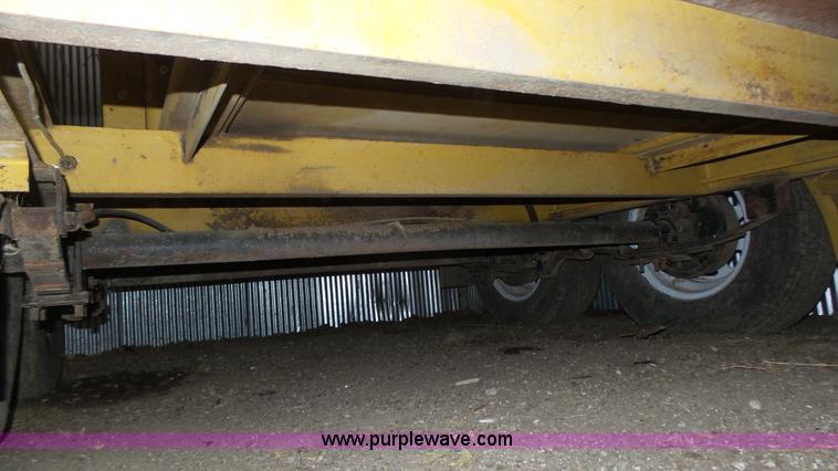 image for item K8301 Caterpillar SR4 generator