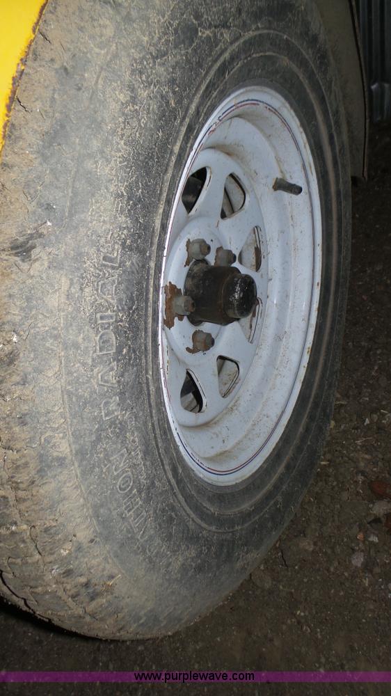 image for item K8301 Caterpillar SR4 generator