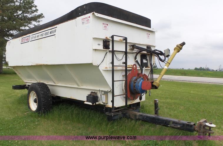 image for item K8302 RotoMix 533-16 Hay Pro feed mixer