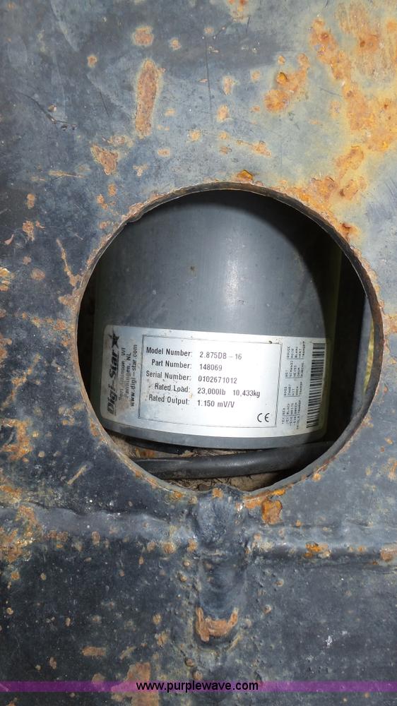 image for item K8302 RotoMix 533-16 Hay Pro feed mixer