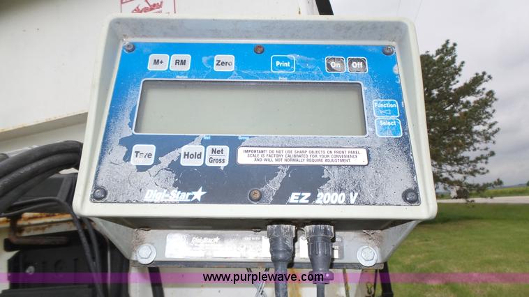 image for item K8302 RotoMix 533-16 Hay Pro feed mixer