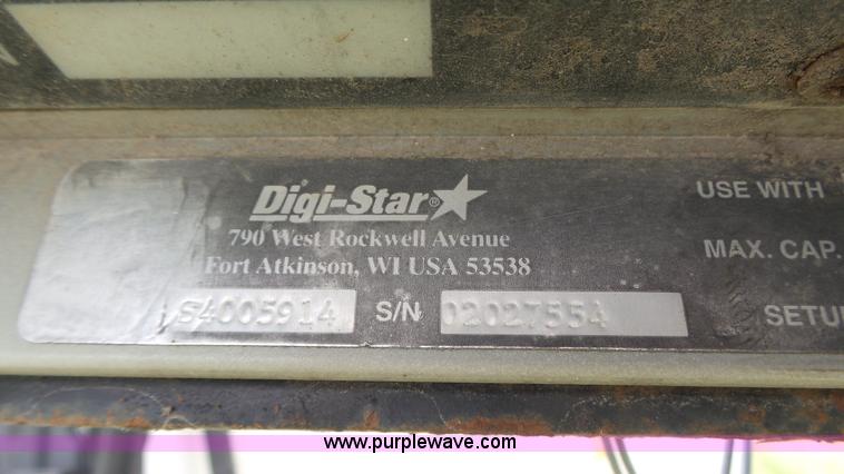 image for item K8302 RotoMix 533-16 Hay Pro feed mixer