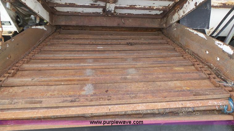 image for item K8302 RotoMix 533-16 Hay Pro feed mixer