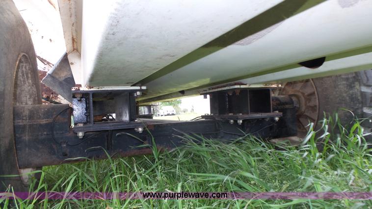 image for item K8302 RotoMix 533-16 Hay Pro feed mixer