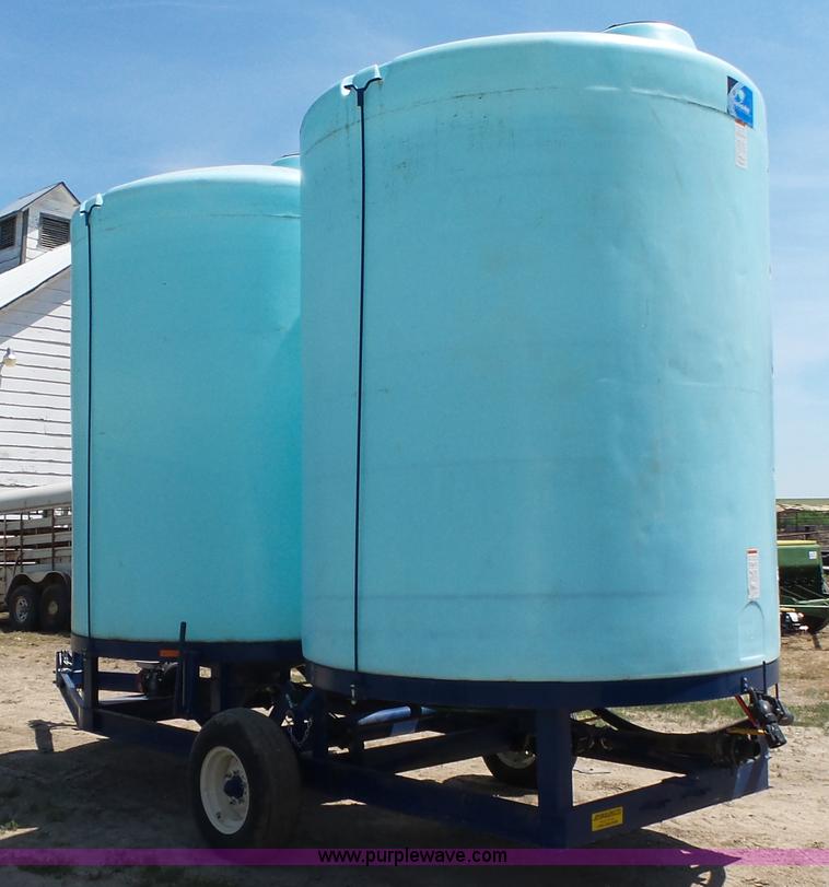 image for item K8348 2012 JD Skiles MFD2012 fertilizer delivery trailer