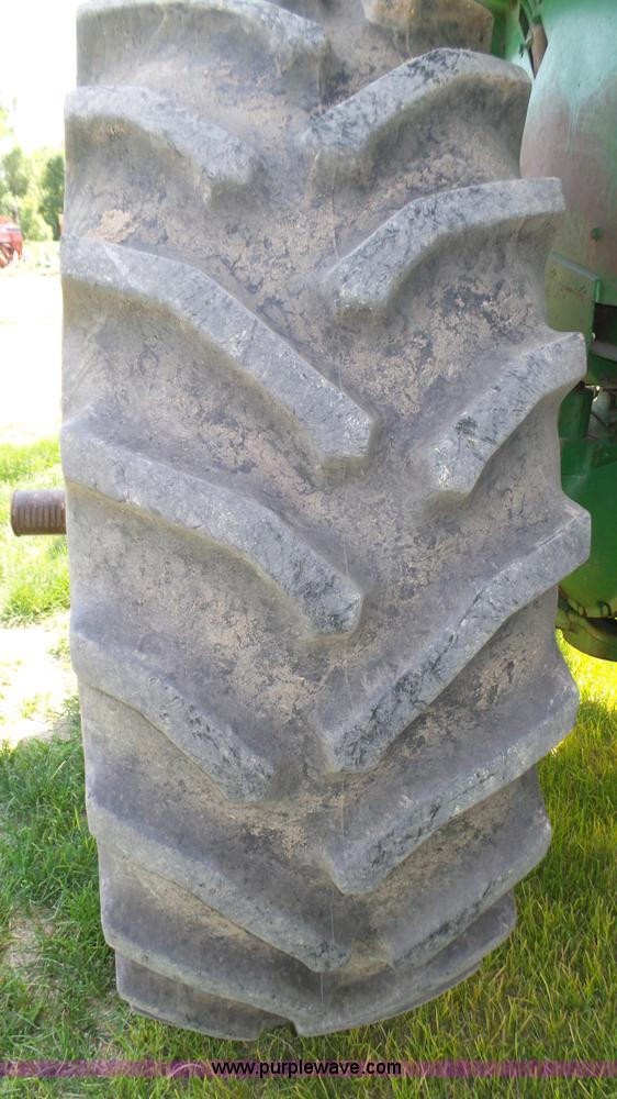 image for item K8351 1973 John Deere 4630 tractor