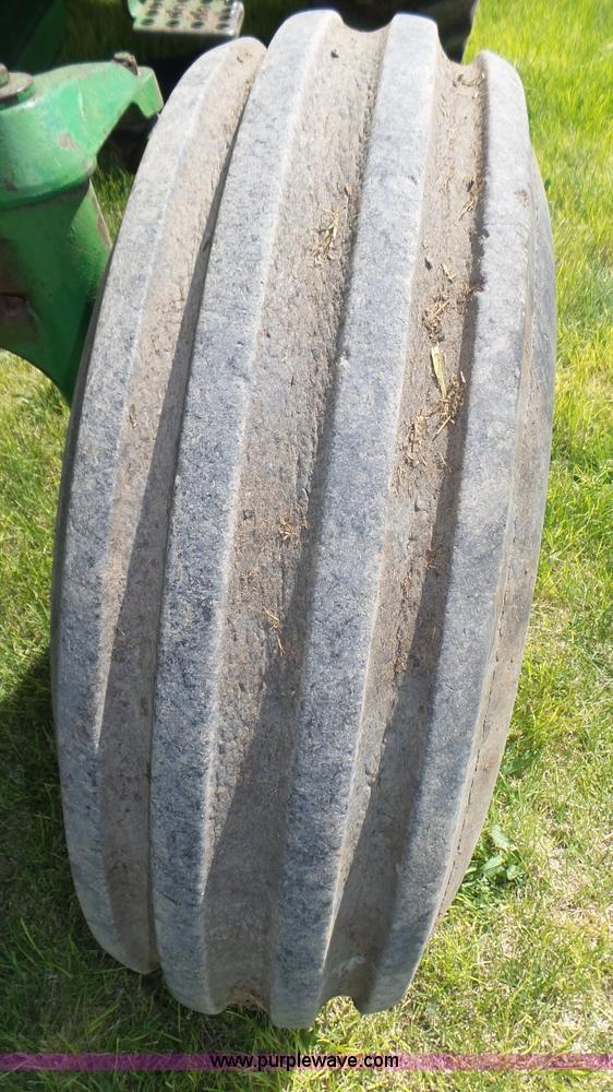 image for item K8351 1973 John Deere 4630 tractor