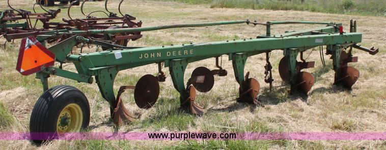 image for item K8854 John Deere 1450 five bottom plow