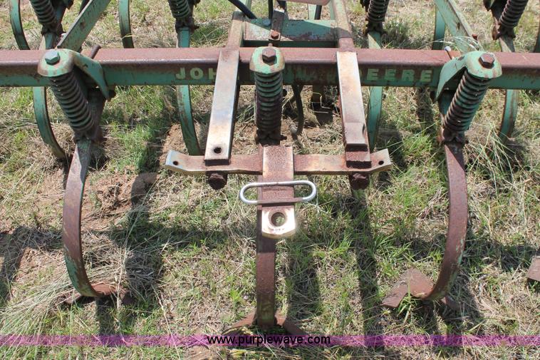 image for item K8856 John Deere 1100 field cultivator