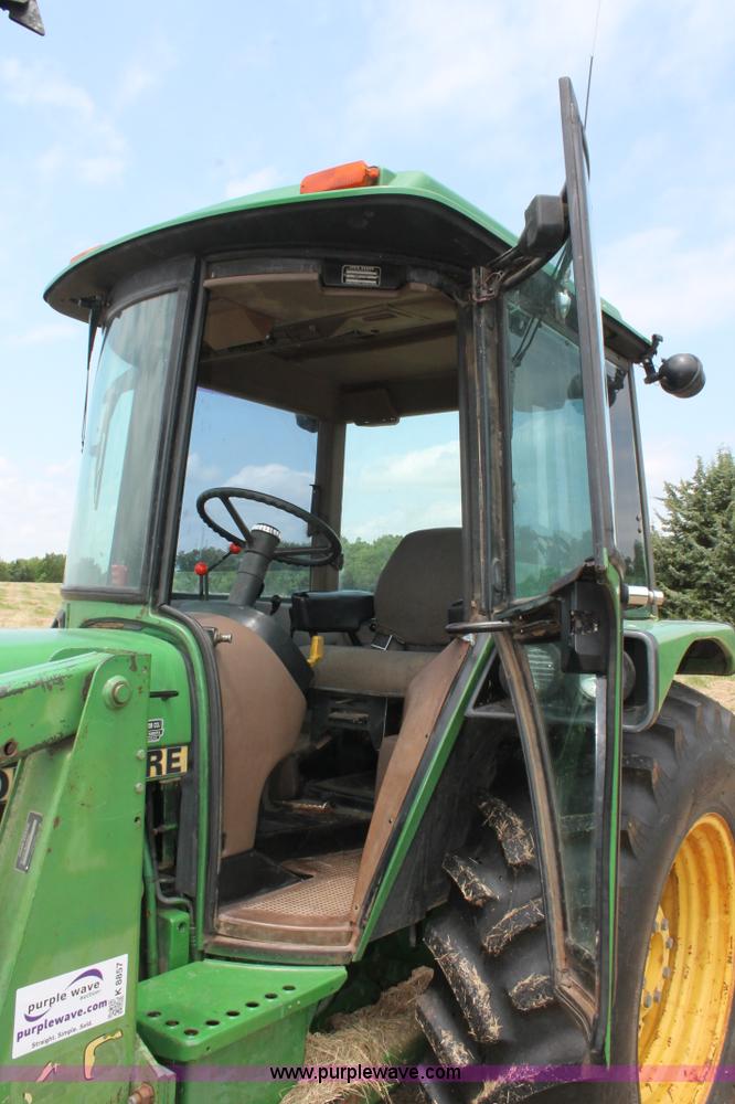 image for item K8857 1983 John Deere 2550 tractor