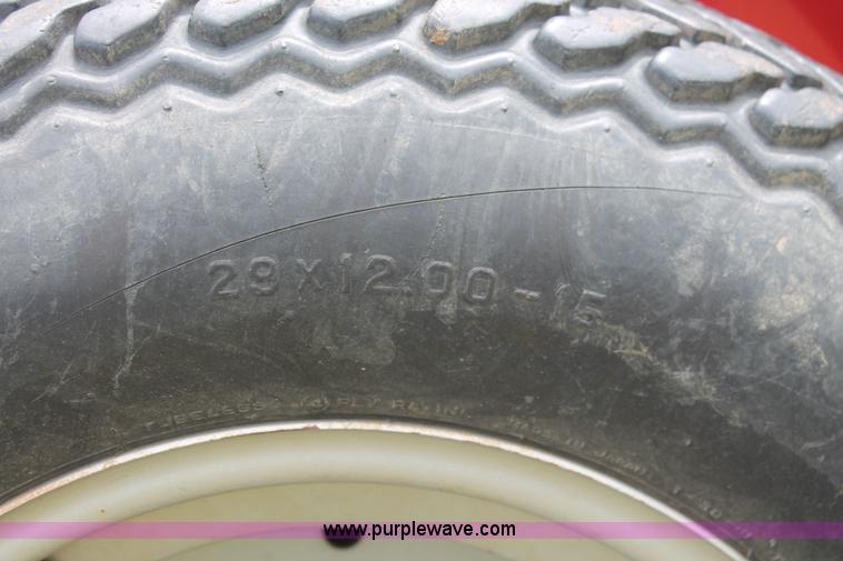 image for item K8858 1991 Massey-Ferguson 1010 Series 2961 tractor