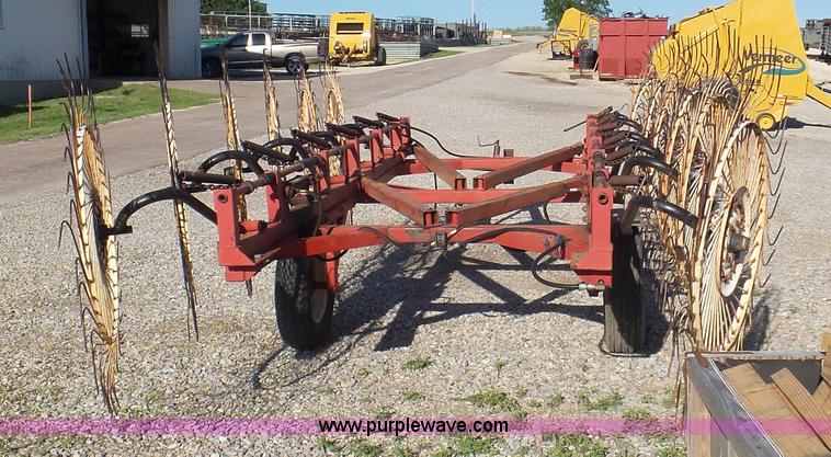 image for item L2008 H&S Bi-Fold-12 hay rake