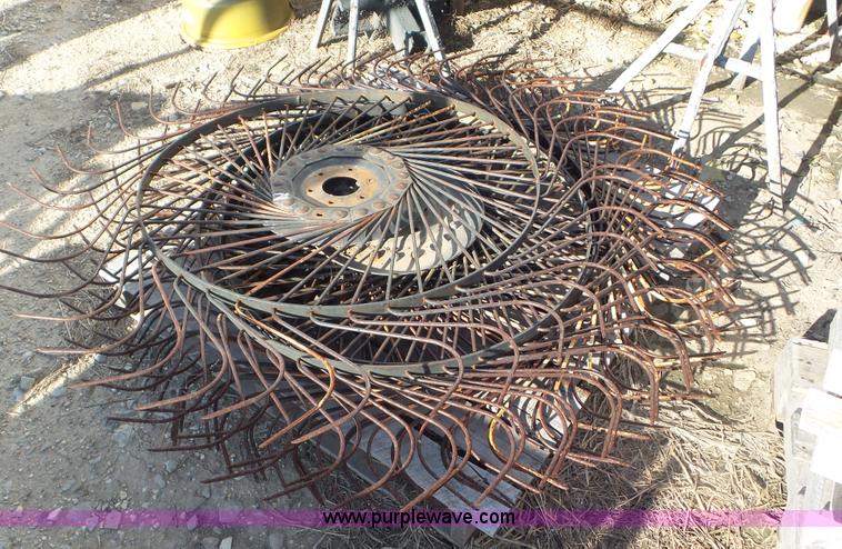 image for item L2008 H&S Bi-Fold-12 hay rake