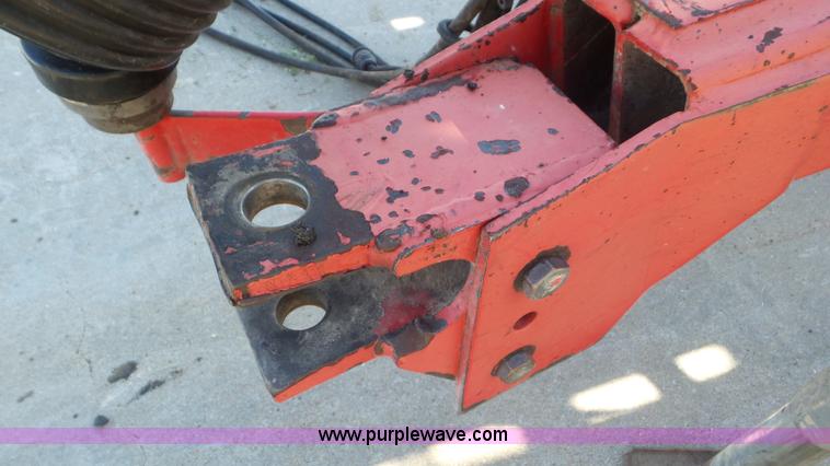 image for item L2009 1994 Gehl 1870 round baler