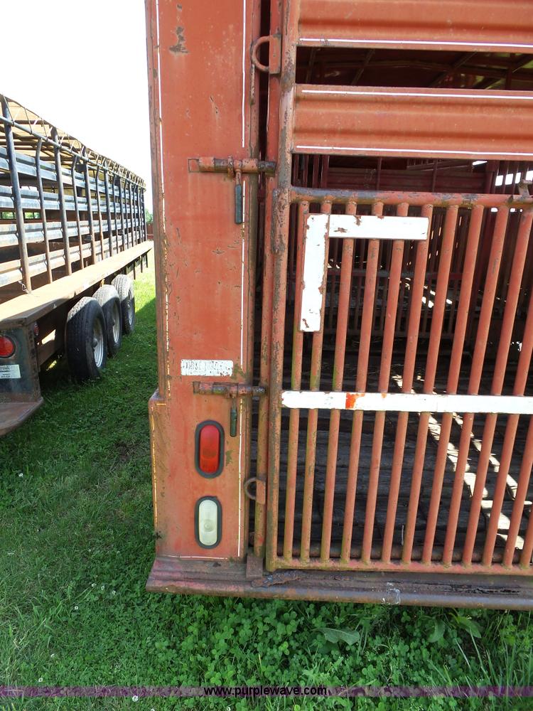 image for item L2052 1996 Coose livestock trailer