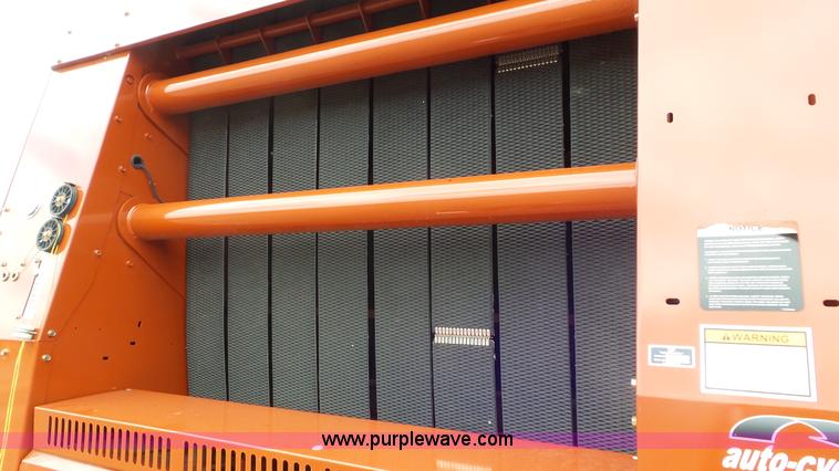 image for item L2061 2008 AGCO Hesston 5556A round baler