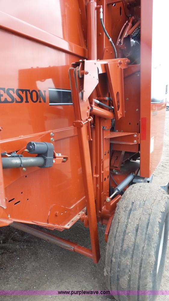 image for item L2061 2008 AGCO Hesston 5556A round baler