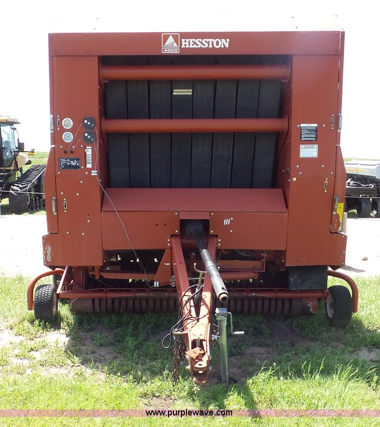 image for item L2062 2000 Hesston 856A round baler