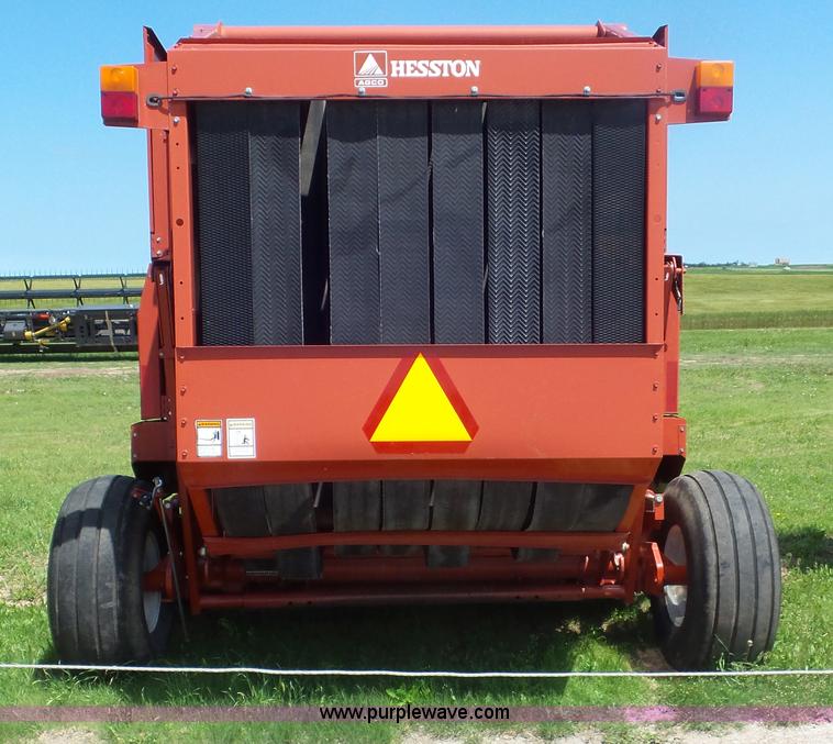 image for item L2062 2000 Hesston 856A round baler
