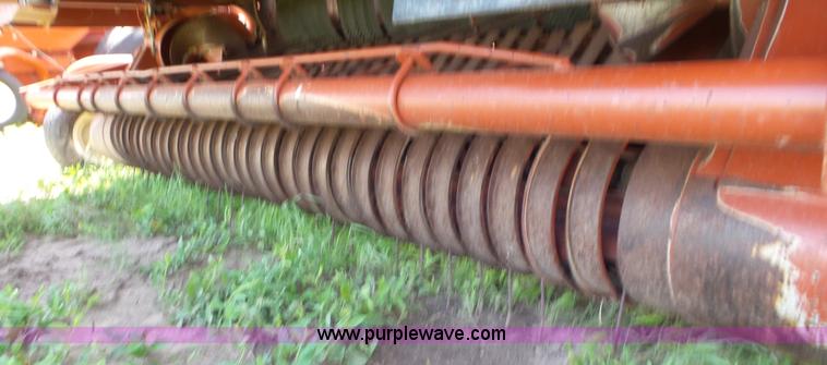 image for item L2062 2000 Hesston 856A round baler