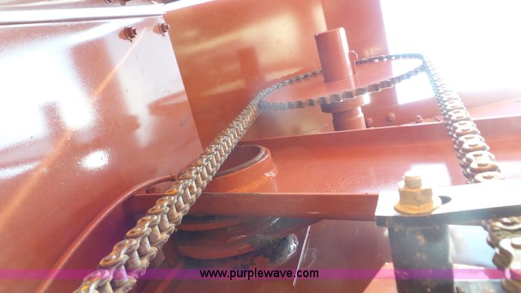 image for item L2062 2000 Hesston 856A round baler