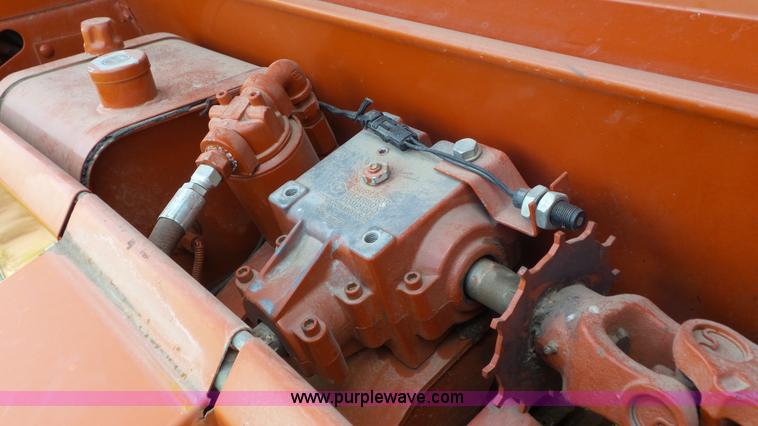 image for item L2062 2000 Hesston 856A round baler