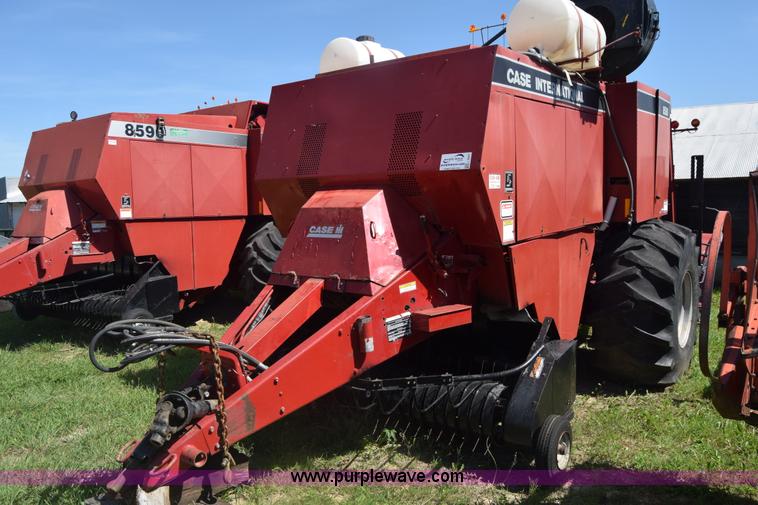 image for item L3837 1995 Case IH 8580 large square baler