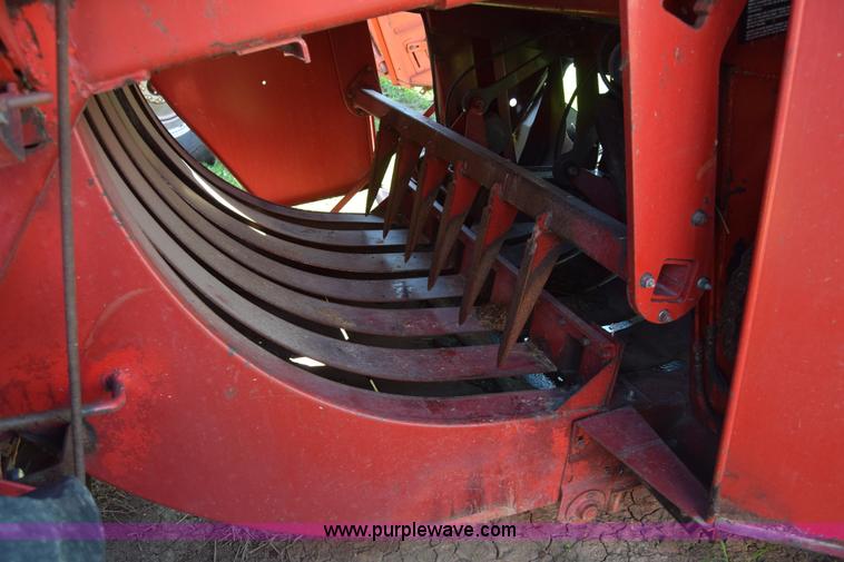 image for item L3837 1995 Case IH 8580 large square baler