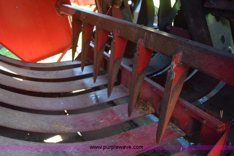 image for item L3837 1995 Case IH 8580 large square baler