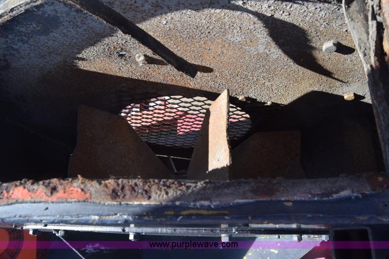 image for item L3837 1995 Case IH 8580 large square baler