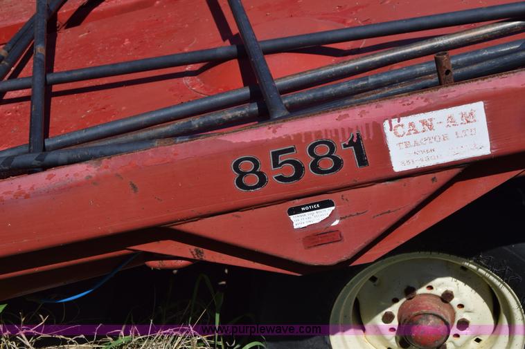 image for item L3837 1995 Case IH 8580 large square baler