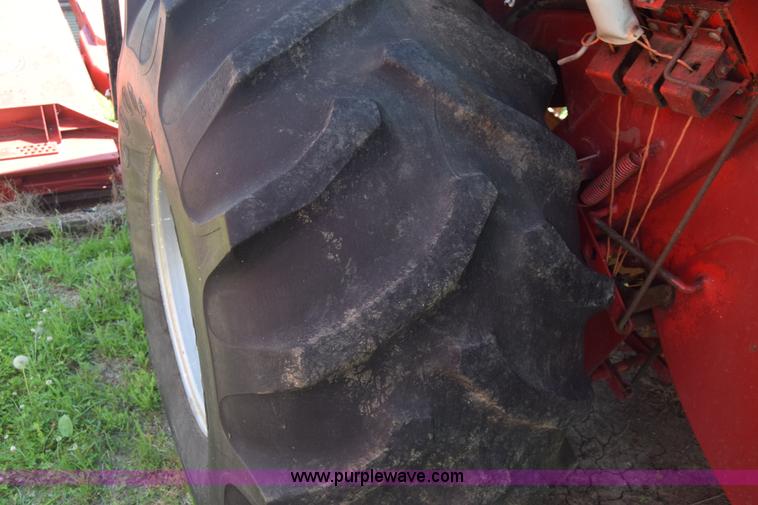 image for item L3837 1995 Case IH 8580 large square baler