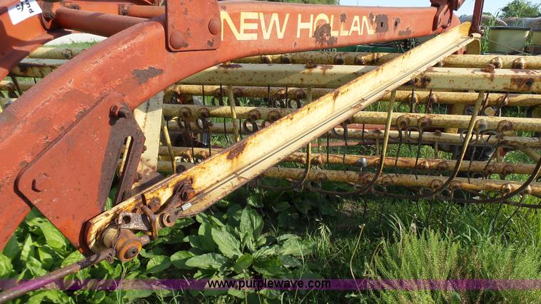 image for item L4794 New Holland 258 Rolabar side delivery rake