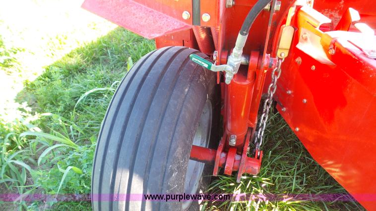 image for item L4855 2011 Massey-Ferguson 1372 windrower