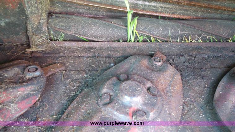 image for item L4855 2011 Massey-Ferguson 1372 windrower