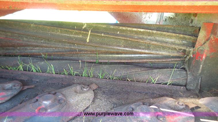 image for item L4855 2011 Massey-Ferguson 1372 windrower