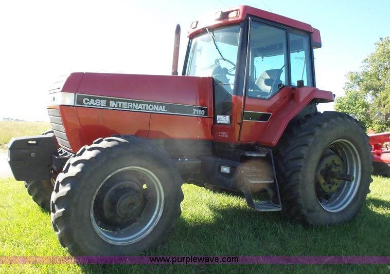 image for item L4856 1991 Case IH 7110 MFWD tractor