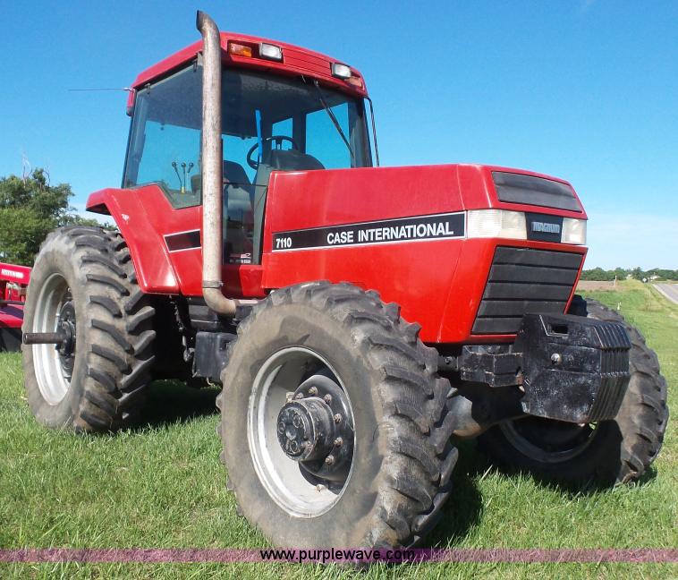 image for item L4856 1991 Case IH 7110 MFWD tractor