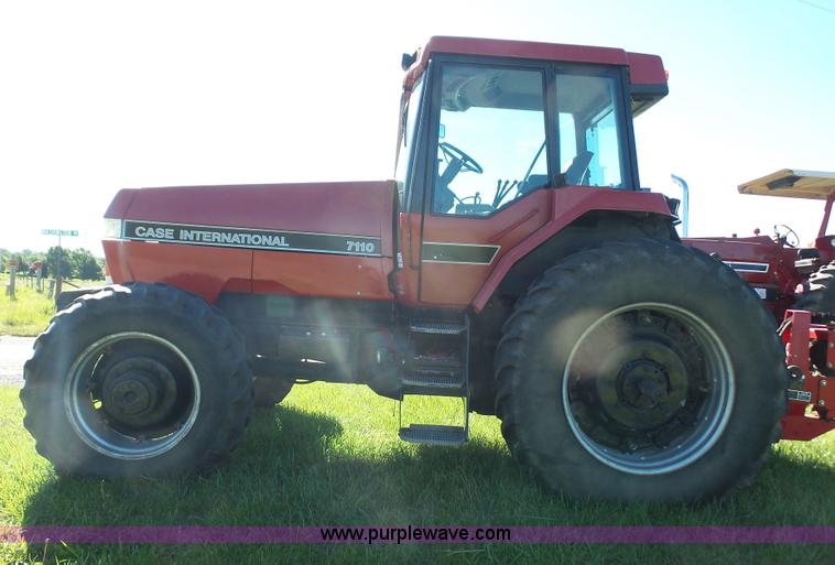 image for item L4856 1991 Case IH 7110 MFWD tractor