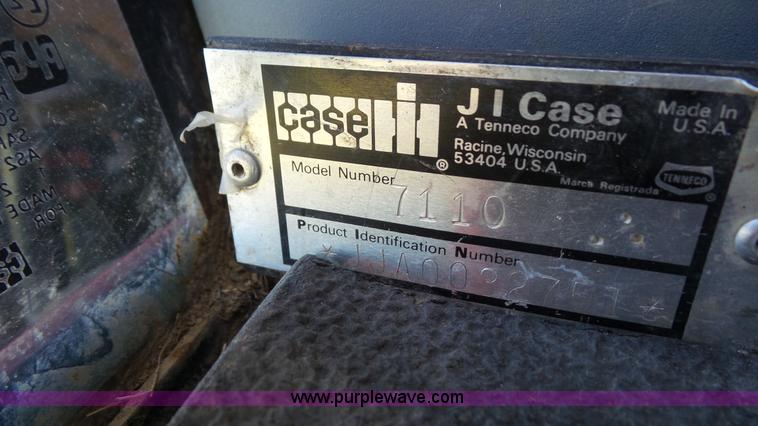 image for item L4856 1991 Case IH 7110 MFWD tractor